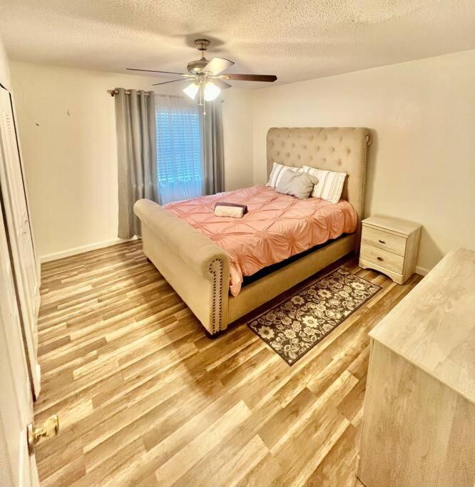 Pinebrook Home Close To Beach Largo Extérieur photo